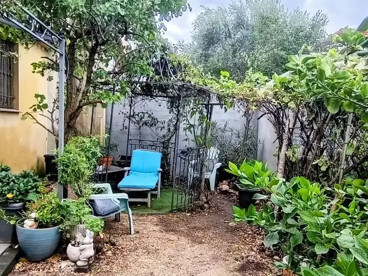 Photo Maison à Cuers au prix de 430 000€
