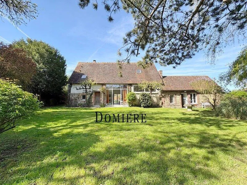 Photo Maison à Champigny-La-Futelaye au prix de 385 000€