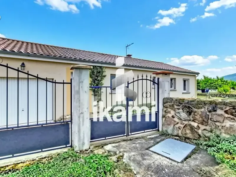 Photo Maison à Preaux au prix de 220 000€