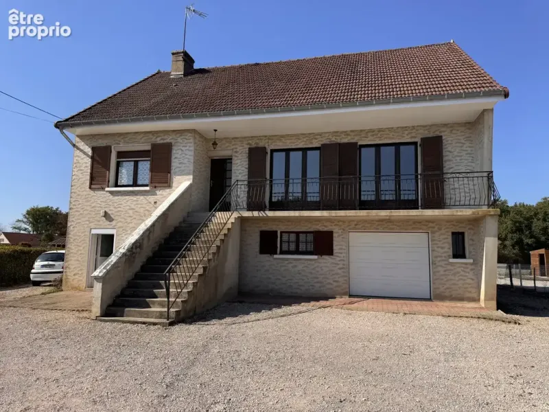 Photo Maison à Saint-Martin-En-Bresse au prix de 150 000€