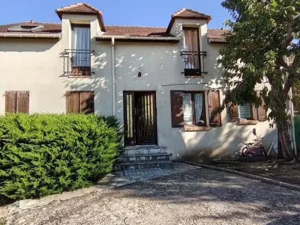 Photo Appartement à Saint-Ouen-L'aumone au prix de 89 000€