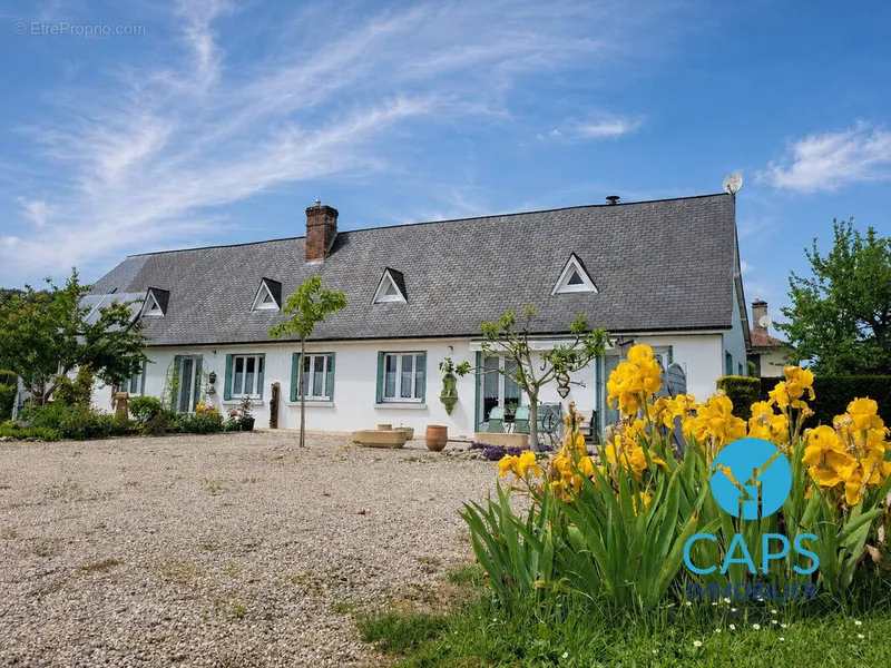 Photo Maison à Crosville-Sur-Scie au prix de 235 400€