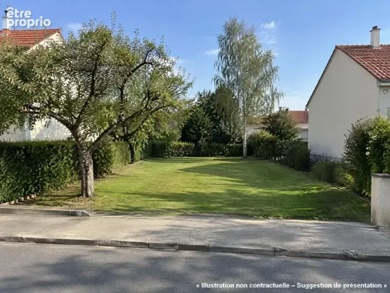 Photo Terrain à Chevry-Cossigny au prix de 185 000€