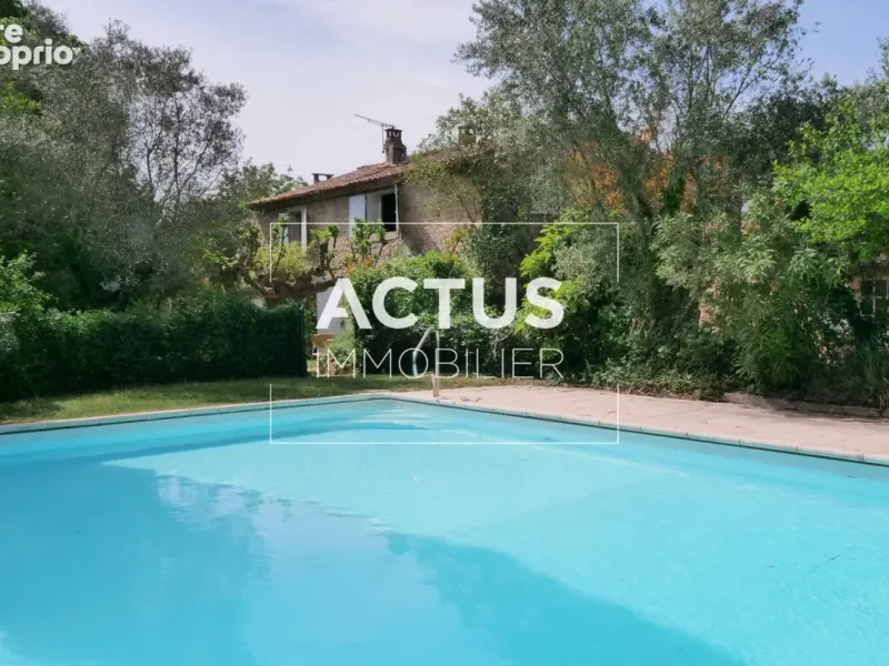 Photo Maison à Lamanon au prix de 990 000€