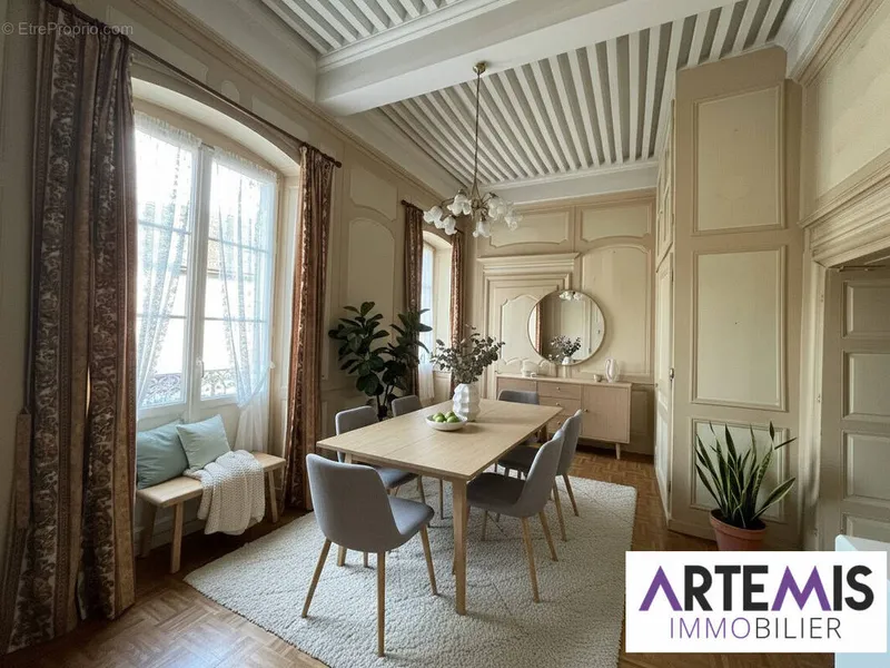 Photo Appartement à Ornans au prix de 98 000€