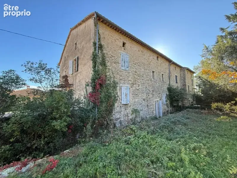 Photo Maison à Banne au prix de 148 000€