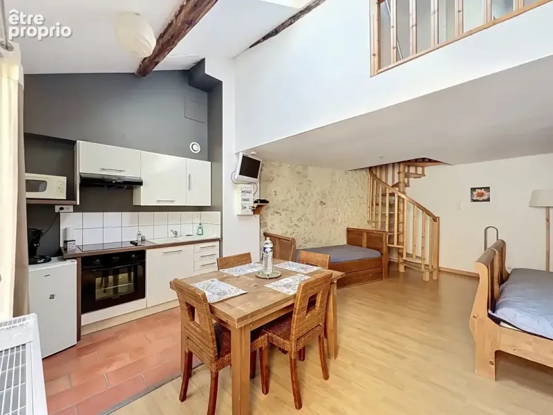 Photo Appartement à Malaucene au prix de 99 000€
