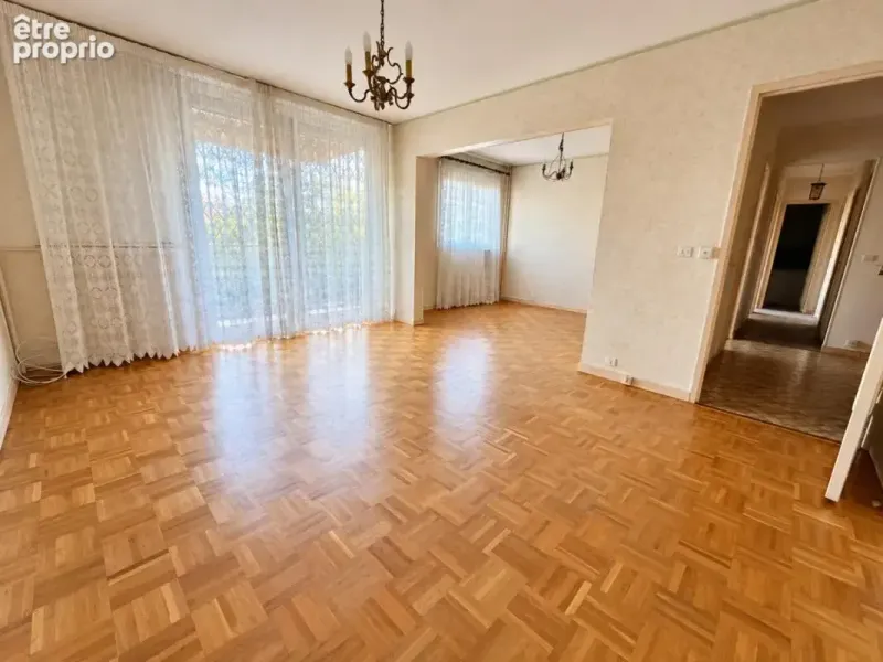 Photo Appartement à Saint-Priest au prix de 159 000€