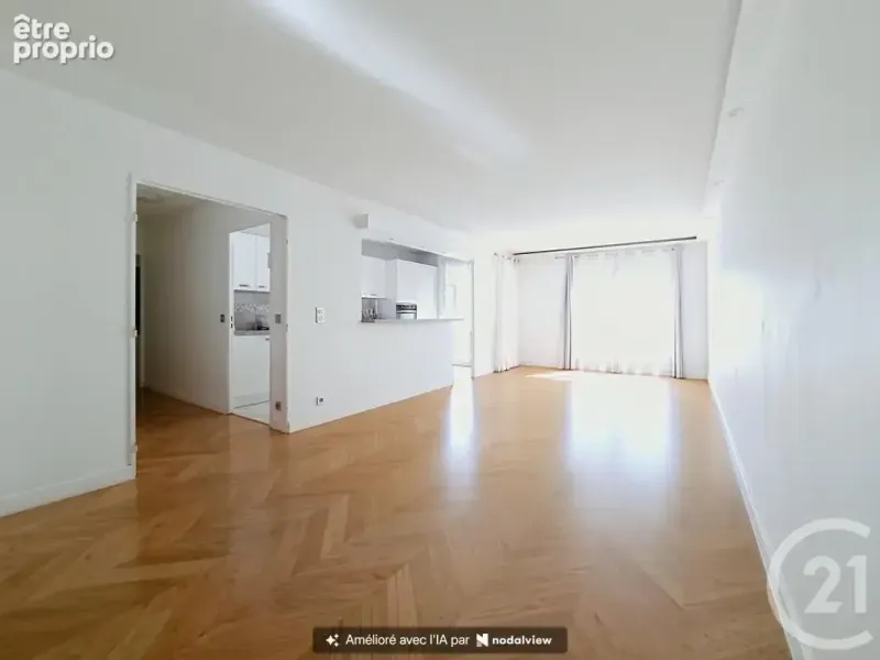 Photo Appartement à Creteil au prix de 346 000€
