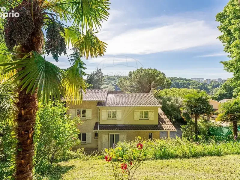 Photo Maison à Collonges-Au-Mont-D'or au prix de 698 000€