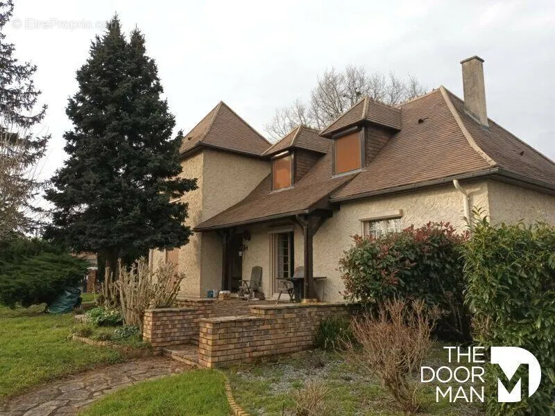 Photo Maison à Lignieres au prix de 170 000€