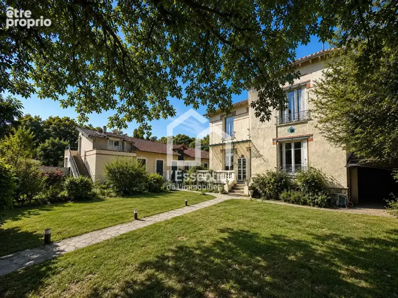 Photo Maison à Maisons-Laffitte au prix de 1 490 000€