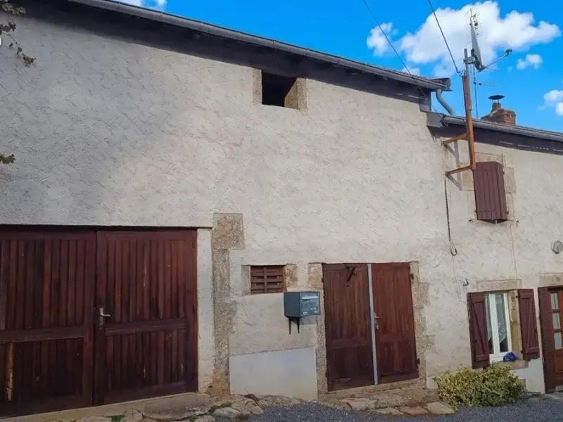 Photo Maison à Saint-Clement au prix de 57 700€