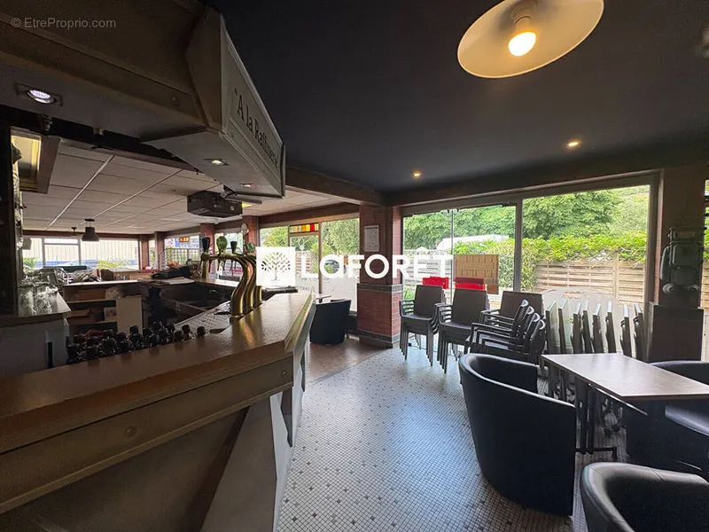 Photo Commerce à Sotteville-Les-Rouen au prix de 351 000€