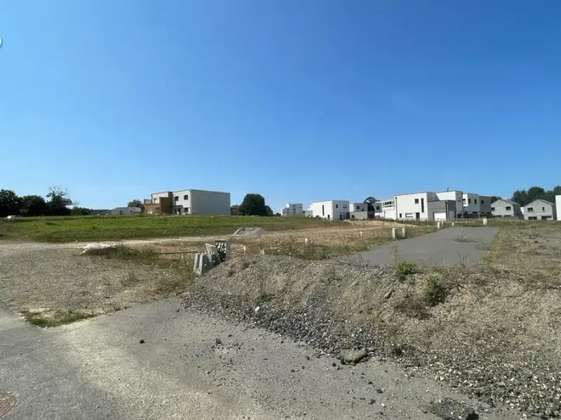 Photo Terrain à Vezin-Le-Coquet au prix de 73 440€