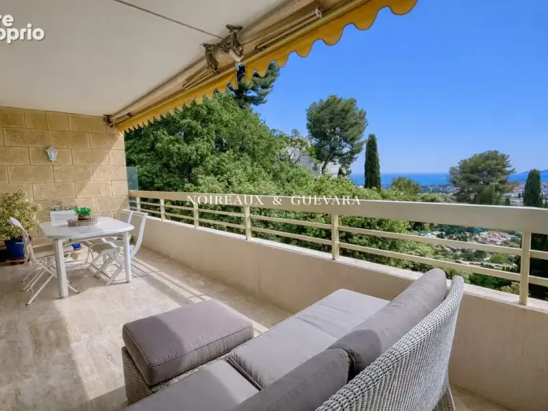 Photo Appartement à Le Cannet au prix de 650 000€