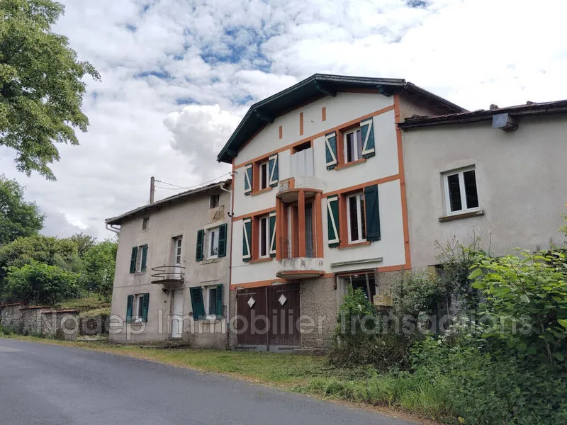 Photo Maison à Vollore-Ville au prix de 99 000€
