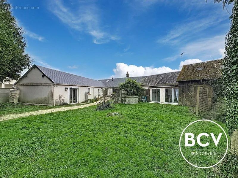 Photo Maison à Bailleau-Le-Pin au prix de 285 000€