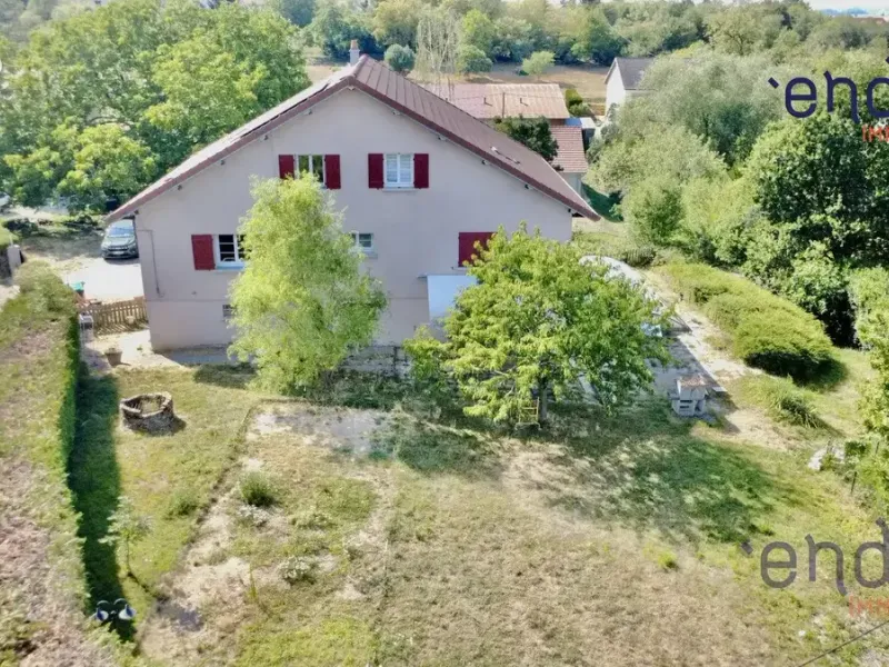 Photo Maison à Arpenans au prix de 240 000€