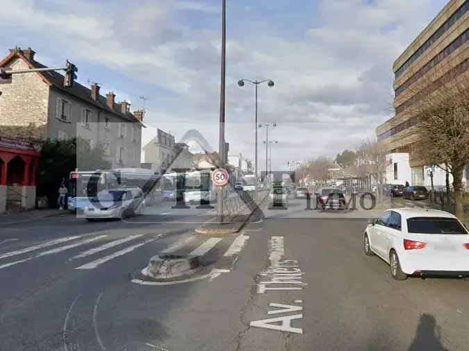 Photo Commerce à Melun au prix de 153 000€