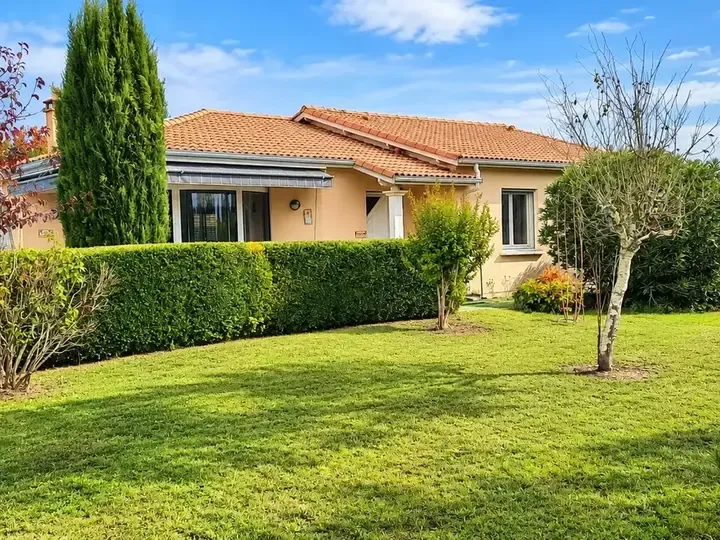 Photo Maison à Saint-Astier au prix de 227 900€