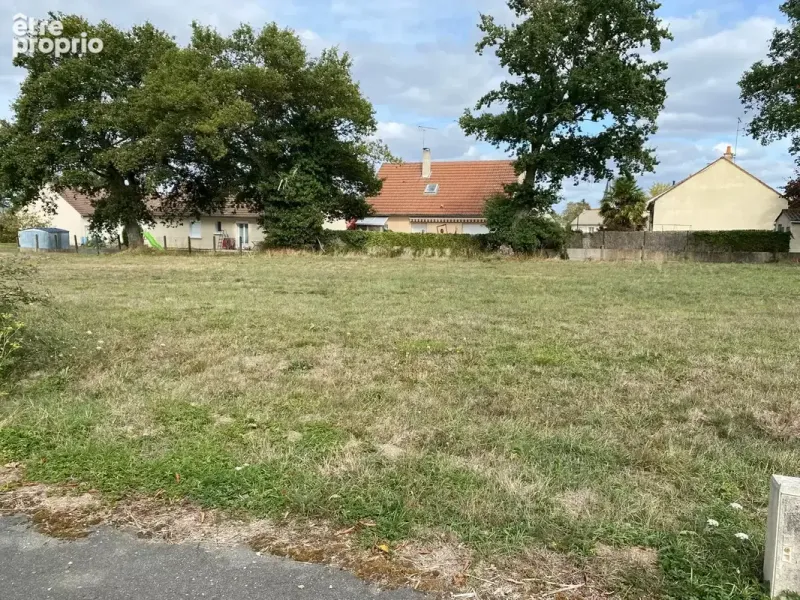 Photo Terrain à Chedigny au prix de 42 500€