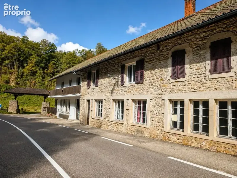 Photo Maison à Ceignes au prix de 1 130 000€
