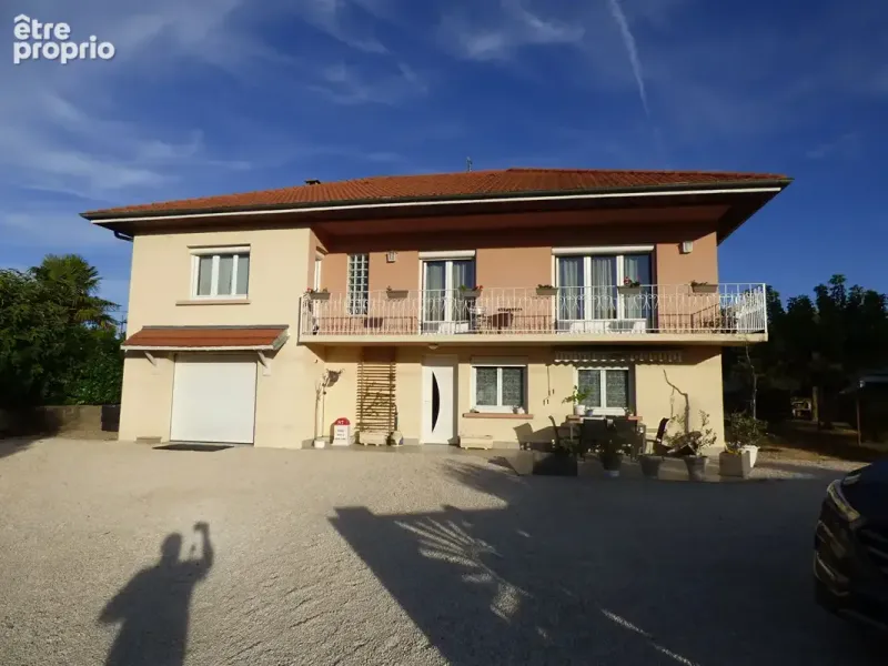 Photo Maison à Saint-Trivier-De-Courtes au prix de 249 000€