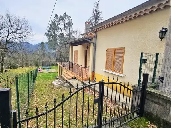 Photo Maison à Vals-Les-Bains au prix de 285 000€