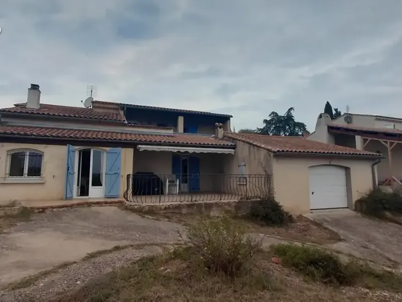 Photo Maison à Bourg-Saint-Andeol au prix de 242 000€