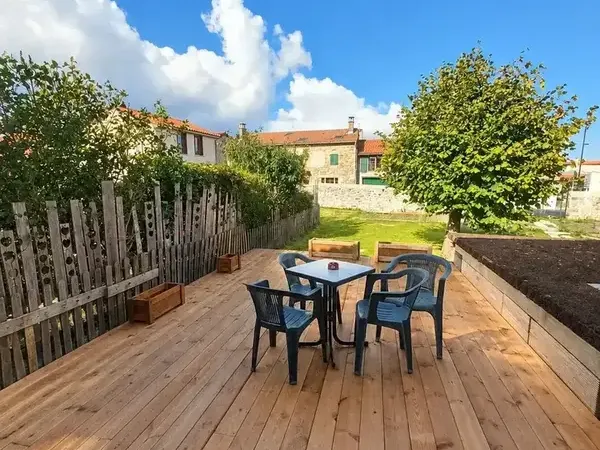 Photo Appartement à Le Bessat au prix de N/C