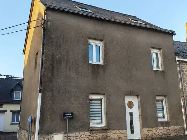 Photo Maison à Aron au prix de 147 500€