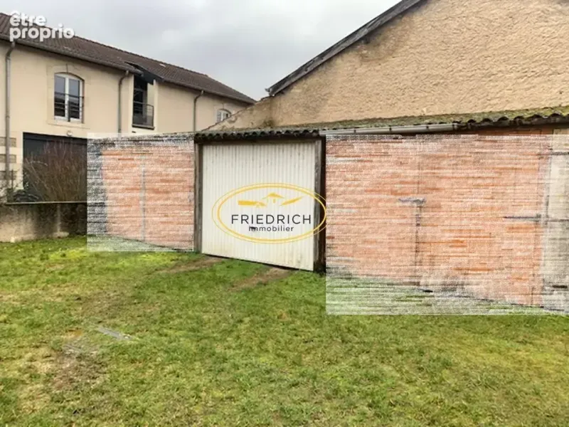 Photo Parking à Saint-Mihiel au prix de 4 000€