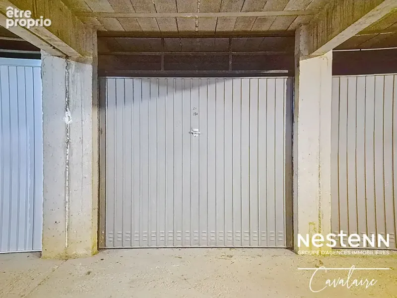Photo Parking à La Croix-Valmer au prix de 33 000€