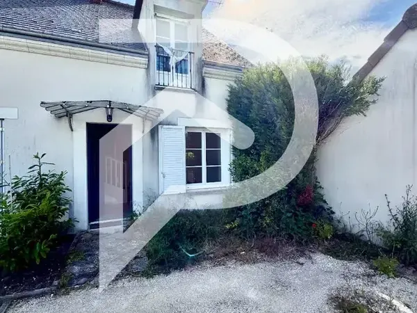 Photo Appartement à Chanteau au prix de 146 000€