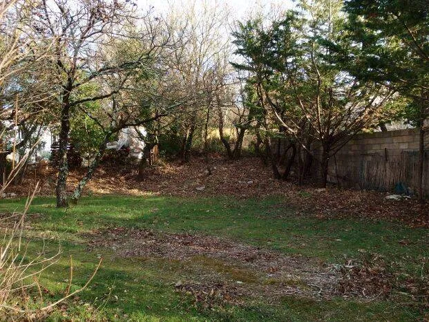 Photo Terrain à Saint-Pierre-Du-Mont au prix de 89 000€