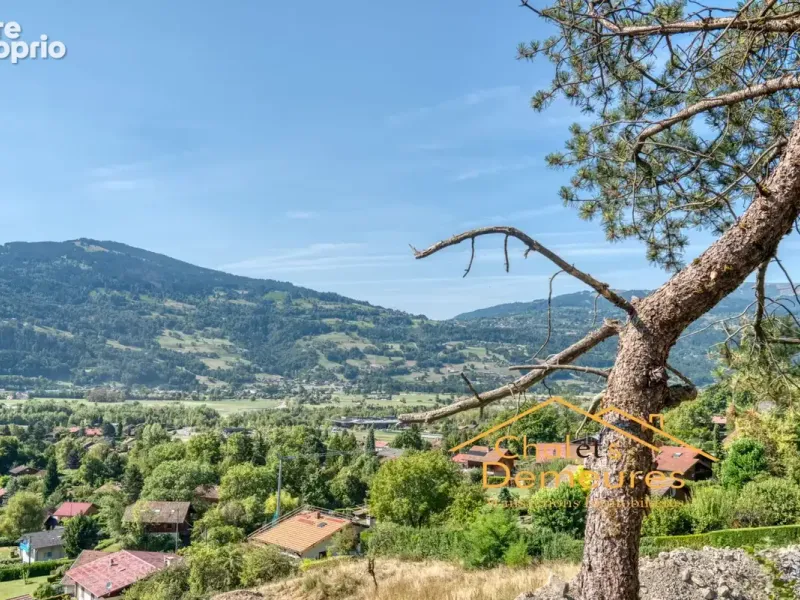 Photo Terrain à Passy au prix de 220 000€