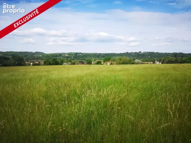 Photo Terrain à Le Buisson-De-Cadouin au prix de 18 000€