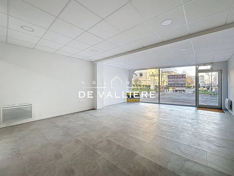 Photo Commerce à Suresnes au prix de 499 000€