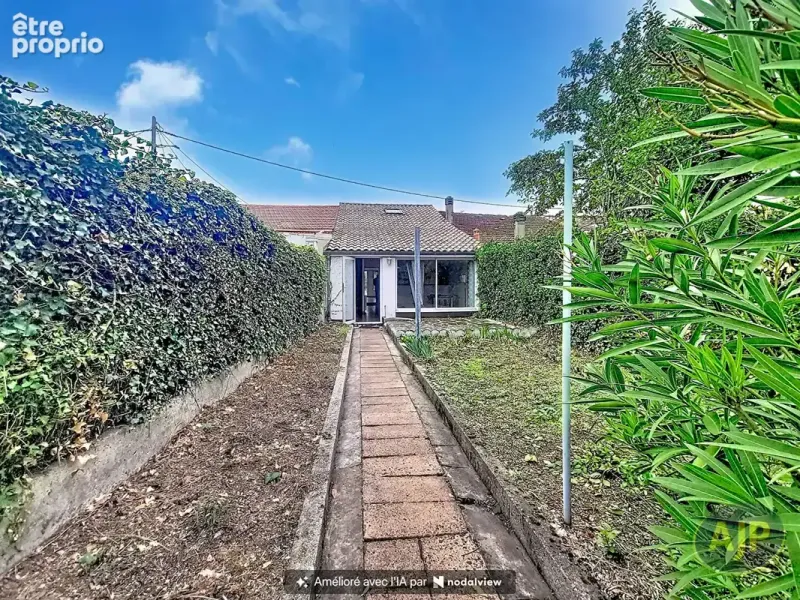 Photo Maison à Merignac au prix de 349 000€