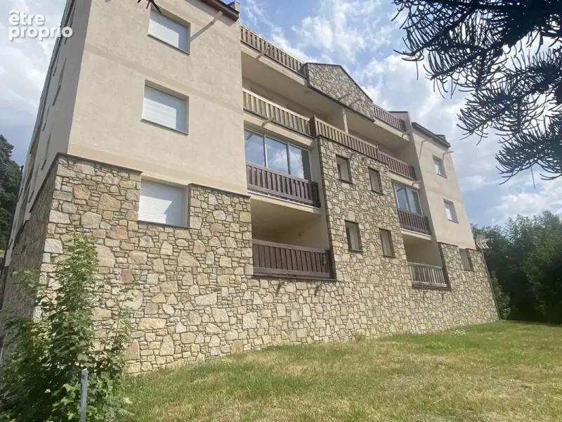 Photo Appartement à Font-Romeu-Odeillo-Via au prix de 275 000€