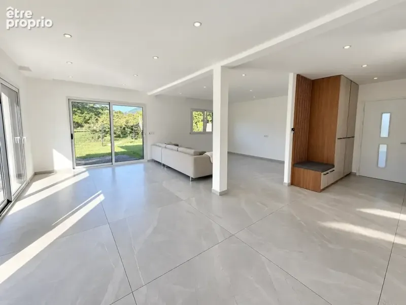 Photo Maison à Thyez au prix de 469 000€