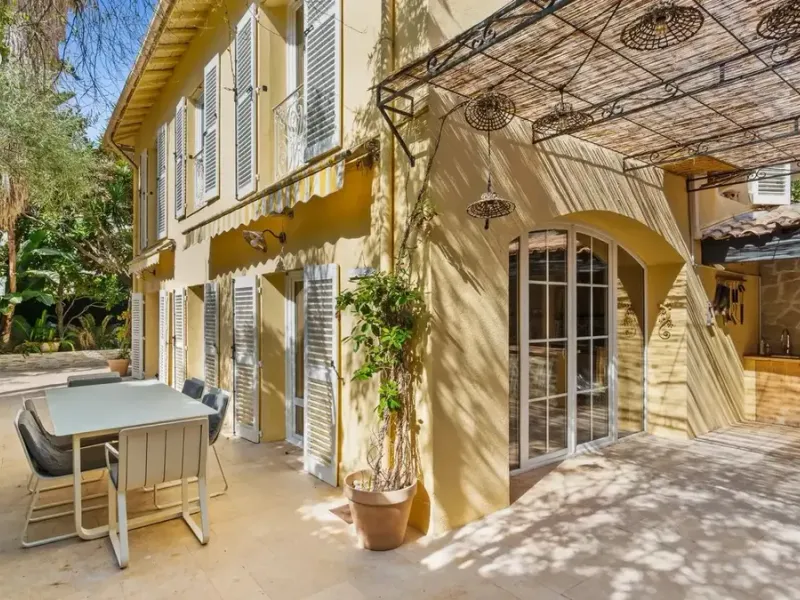 Photo Maison à Antibes au prix de 1 160 000€