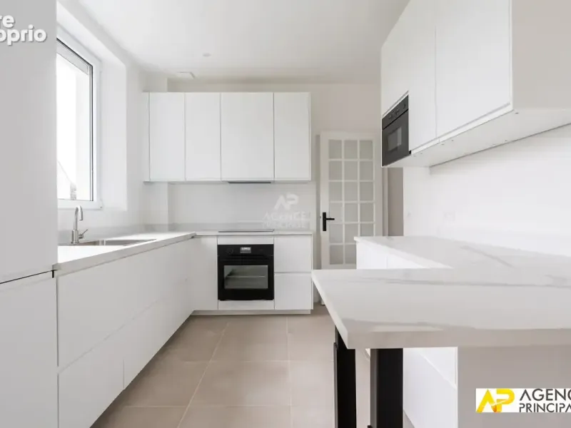 Photo Maison à Le Mesnil-Le-Roi au prix de 1 090 000€