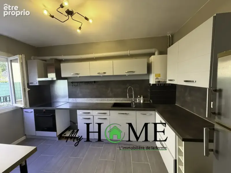 Photo Maison à Nandy au prix de 239 000€