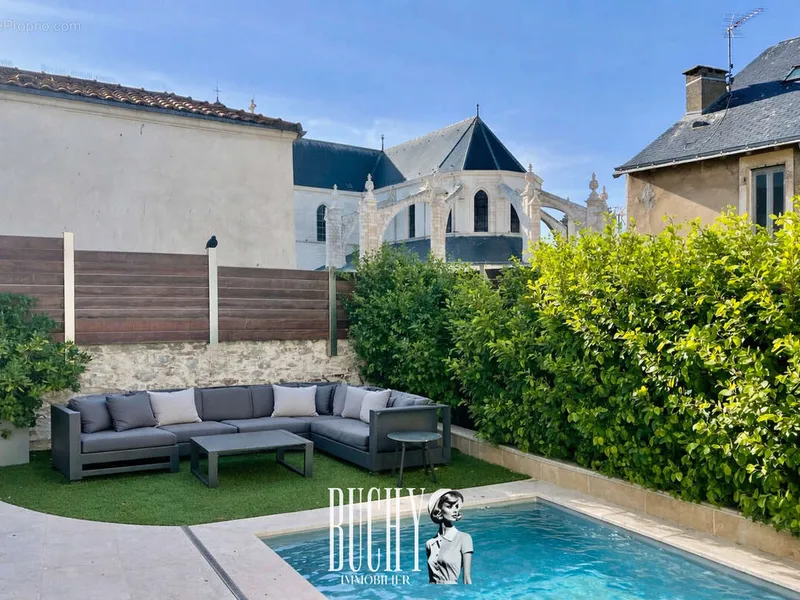 Photo Maison à Les Sables-D'olonne au prix de 1 580 800€