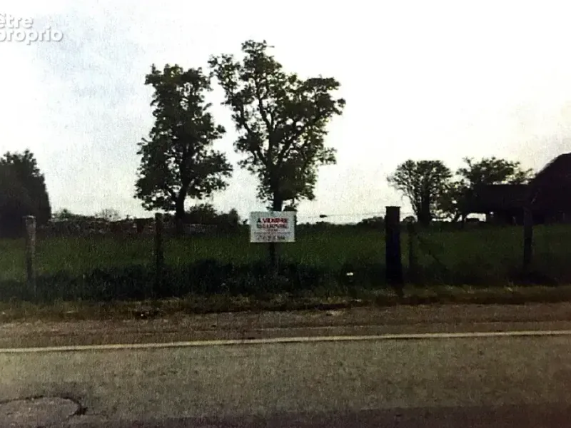 Photo Terrain à Villechetif au prix de 94 500€