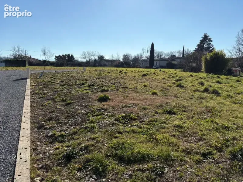 Photo Terrain à Castres au prix de 82 990€