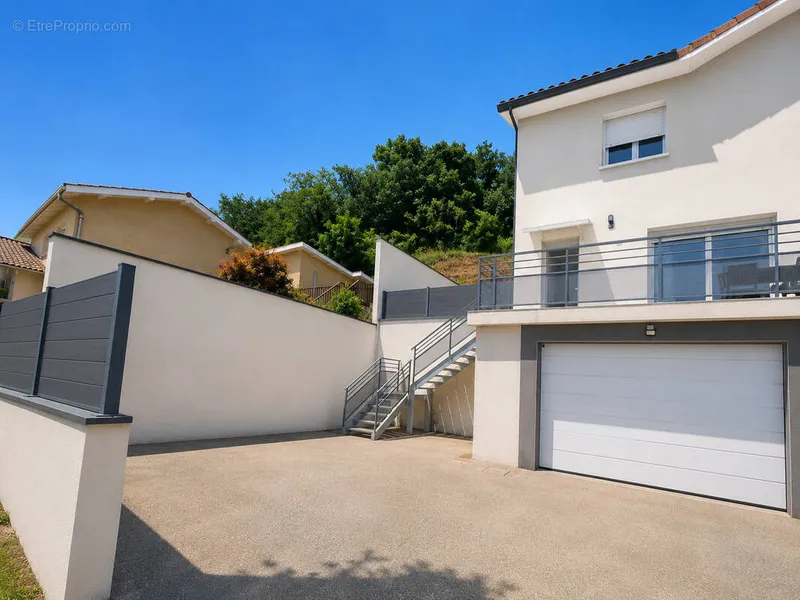 Photo Maison à Chanas au prix de 235 000€