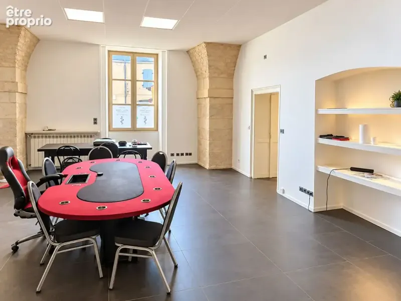 Photo Commerce à Dole au prix de 140 000€
